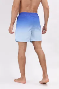 Vista dettagliata dei pantaloncini da bagno uomo ad asciugatura rapida con comoda vita.