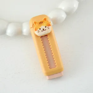 Detalle de goma push-pull de gato lindo, papelería retráctil temática de pan para borrar limpio.