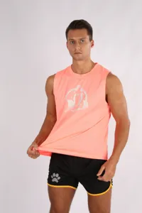 Canotta fitness asciugatura rapida uomo, dettaglio maglia sportiva smanicata traspirante.