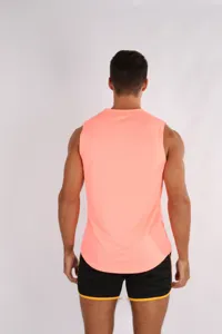 Canotta sportiva uomo asciugatura rapida smanicata traspirante estate fitness corsa.