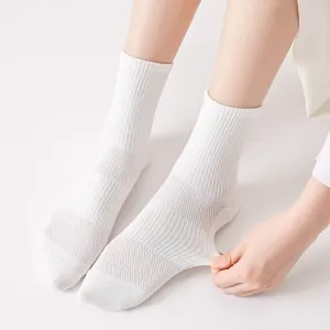 Damen weisse Mittelsocken atmungsaktive Baumwolle anti Geruch einfarbig Freizeitsocken