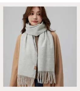 Gemütlicher warmer Damen Fransenschal weicher Halsschutz stilvoller eleganter Umhang