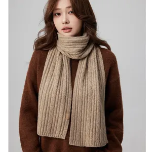 Eleganter, warmer Strickschal aus Wolle mit Zopfmuster fur modischen Winter Halswärmer