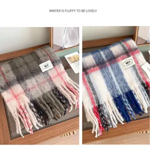 Winter warm plaid tassel scarf for women and men, classic retro british style design.