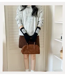Koreanische Luxus warme Damenhandschuhe Herbst Winter Spitze geteilter Finger Details.