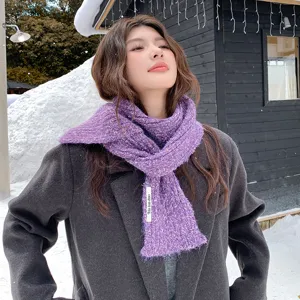 Gemütlicher winterlicher warmer Strickschal für Damen elegante lila Winterschal für Mode