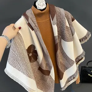 Autunno Inverno Scialle Maglia Quadri Caldo Frange Vintage Elegante Donna Accessorio Moda