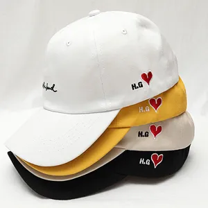 Casual koppel honkbalpet met hart borduurwoord, gebogen rand, stijlvolle zonnehoed voor dagelijks