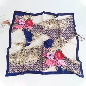 Classic chain and floral print square scarf, elegant silk feel neckerchief for women.