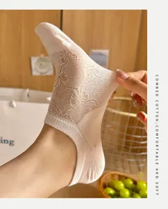 Damen Fruehling Sommer atmungsaktive Spitzen Mesh Bootsocken bequeme unsichtbare Socken
