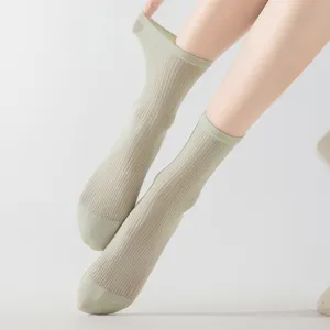 Damen Sommer dünne atmungsaktive einfarbige gerippte Mittelsocken für Alltag weich