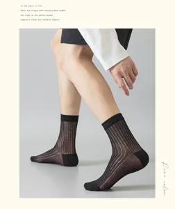 Herren Sommer dünne Seide Kühlung Socken atmungsaktiv Mesh gestreift Wadenhöhe schwarz