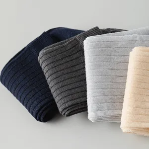 Herren atmungsaktive Mesh-Mittelsocken einfarbig vertikale Streifen Sommersocken