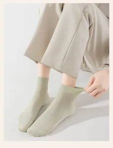 Damen einfarbige kurze Socken Sommer dünn atmungsaktiv lässig vielseitig Knöchelsocken.