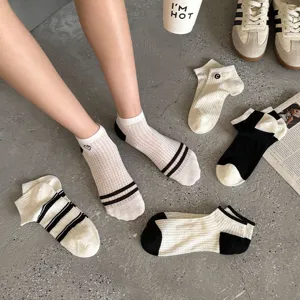 Damen Sommer Mesh Kurzsocken atmungsaktiv gestreift Baumwolle Freizeit Knöchelsocken