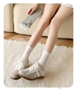 Ballet Stil Damen Mittelsocken mit süßen Schleifen und Stoffetiketten für Frühling Sommer.