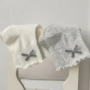 Damen Mittelsocken mit Karoschleife und Rüschenrand süßer College-Stil Frühlingsmode