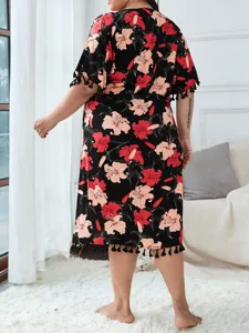 Plus size floral short sleeve nightgown for women, loose comfortable lounge sleep dress with tassels.