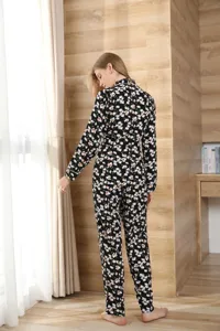 Damen Blumenmuster Langarm Pyjama Set mit passender Hose für bequeme Nachtwäsche und Loungewear