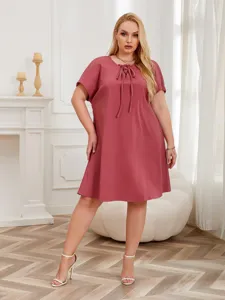 Plus size short sleeve lace-up casual mini dress, comfortable loungewear for summer.
