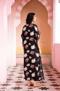 Μακρύ φόρεμα με φλοράλ print loungewear γυναικείο casual στυλ διακοπών λεπτομέρεια