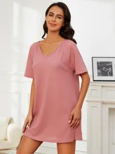 Chemise de nuit gaufrée à manches courtes pour femmes, vêtements de nuit confortables pour l'été.