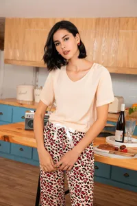 Women short sleeve sleepwear set casual v-neck top and leopard print long pants summer