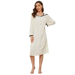 Chemise de nuit blanche a manches longues pour femme, dentelle noire et boutons, vetement de nuit.