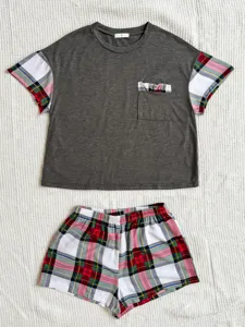 Women short sleeve plaid pajama set sleepwear casual lounge wear summer top and shorts.
