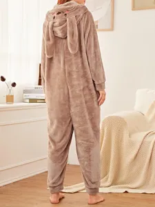 Mono pijama de felpa para mujer con capucha, jumpsuit cálido y grueso para el invierno en casa.