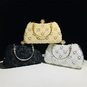 Handmade floral beaded evening bag for women, elegant clutch for wedding, party and banquet.