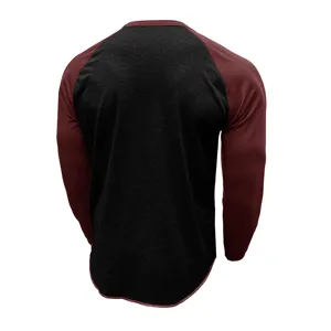 Sweat-shirt décontracté col rond à manches longues bloc de couleur pour hommes vue arrière détail.