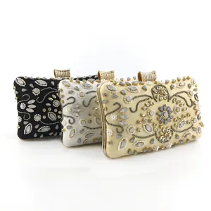 Sac de soirée perlé avec strass fait main, élégant sac à main de fête en cristal.