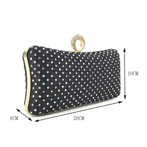 Schwarze Strass Abendtasche Clutch mit Ringgriff, elegante glitzernde Handtasche für Partys.
