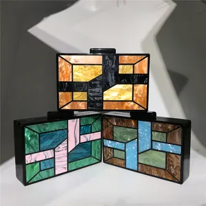 Sac de soiree en acrylique pochette rigide motif geometrique mosaique mode pour femme