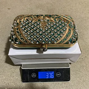 Bolso de noche verde bordado con perlas estilo vintage cartera de mano elegante para fiesta y boda
