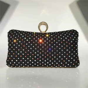 Exquisite schwarze Strass Abendtasche Clutch mit funkelnden Kristallen und Ringgriff.