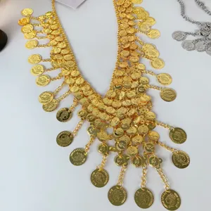 Exquisites ethnisches Goldmünzen-Quasten-Taillenketten-Detail, Vintage Bauchtanz Schmuck.
