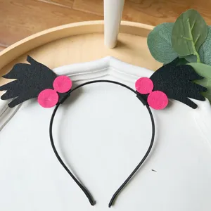 Halloween Filz Haarreif Haarschmuck mit schwarzen Flügeln und rosa Punkten für Party Kostüm Deko.