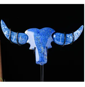 Natürlicher blauer Kristall Stierschädel Deko mit Halterung, gothischer Tischschmuck.
