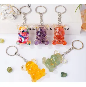 Natürlicher Kristallstein Bär Schlüsselanhänger Harz Lila Gelber Quarz Tier Anhänger Tasche Charm