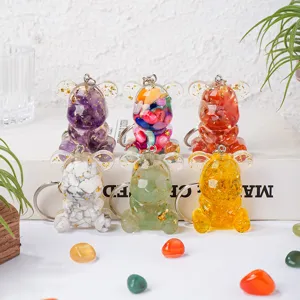 Natürlicher Kristall Schotter Bär Schlüsselanhänger Epoxidharz Tier Anhänger Schmuck.