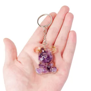 Natürlicher Kristall Chip Bär Schlüsselanhänger Epoxidharz lila Tier Anhänger Schmuck