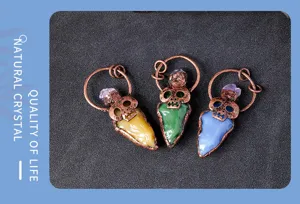 Pendentif Pointe de Flèche Cristal Tête de Mort Cuivre Vintage Collier Bijoux