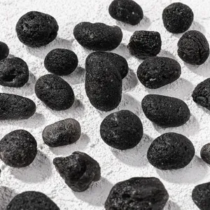 Natural black meteorite rough stone specimen, irregular raw crystal for aromatherapy diffusion.