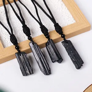 Colgante de piedra bruta de turmalina negra cristal natural collar simple para jersey