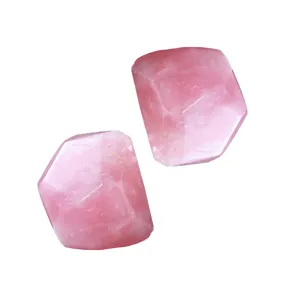 Natural Rose Quartz Raw Stone Large Polished Crystal Healing Energy Stone Geometric Form Mineral Specimen Home Decor Desk Ornament Gift