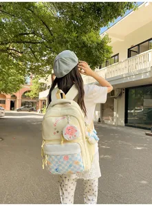 Japanese style casual large capacity school backpack for daily commute and outdoor travel.