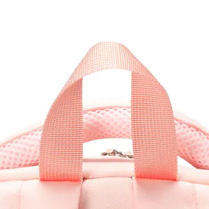 Dettaglio maniglia superiore zaino scuola rosa, fettuccia resistente e rete traspirante.