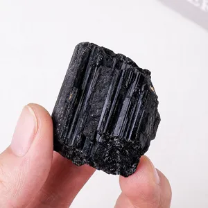 Tormalina Nera Naturale Pietra Grezza Cristallo Campione Minerale Lucidatura Grezza Pietre Diffusore di Aromi per Arredamento Casa
